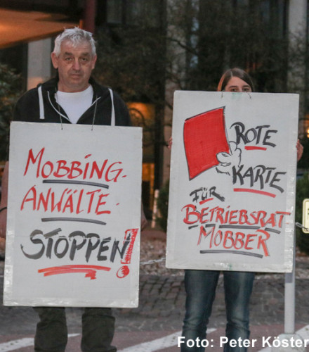 Akuwill-Protestaktion-Essen-12-11-2015